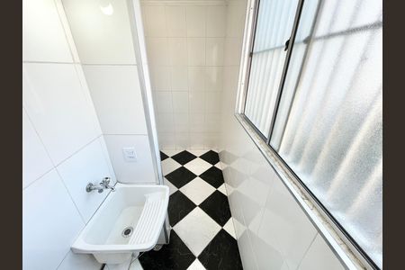 Apartamento para alugar com 48m², 2 quartos e 1 vaga Apartamento para alugar com 48m², 2 quartos e 1 vagaÁrea de Serviço