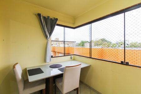 Apartamento para alugar com 68m², 2 quartos e 1 vaga Apartamento para alugar com 68m², 2 quartos e 1 vagaVaranda da Sala