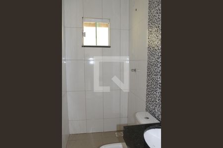Banheiro de casa para alugar com 1 quarto, 75m² em Vila Finsocial, Goiânia
