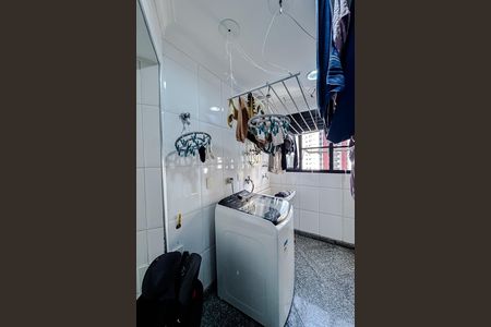 Área de Serviço de apartamento para alugar com 4 quartos, 240m² em Água Rasa, São Paulo