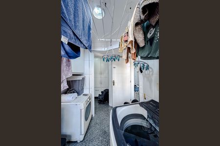 Apartamento para alugar com 240m², 4 quartos e 4 vagasÁrea de Serviço