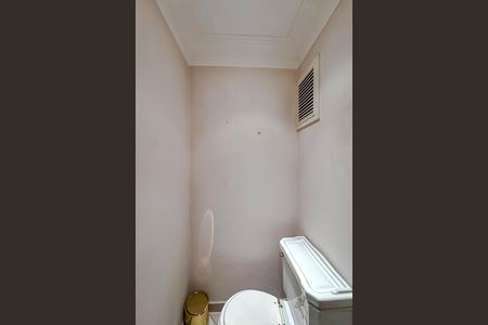 Apartamento para alugar com 240m², 4 quartos e 4 vagasLavabo