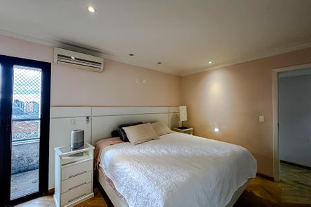 Apartamento para alugar com 240m², 4 quartos e 4 vagasSuíte