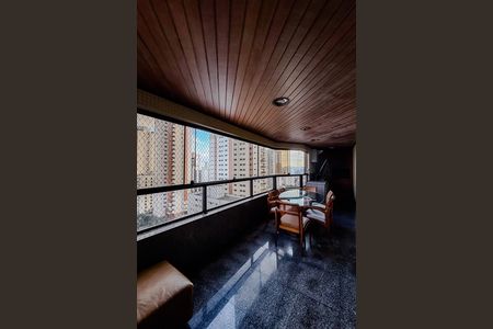 Apartamento para alugar com 240m², 4 quartos e 4 vagasVaranda da Sala