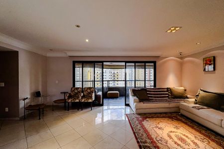 Apartamento para alugar com 240m², 4 quartos e 4 vagasSala