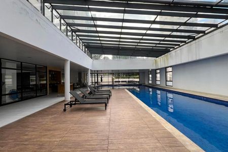 Apartamento para alugar com 57m², 1 quarto e 1 vaga Apartamento para alugar com 57m², 1 quarto e 1 vagaÁrea Comum - Piscina