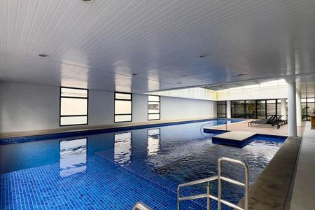 Apartamento para alugar com 57m², 1 quarto e 1 vaga Apartamento para alugar com 57m², 1 quarto e 1 vagaÁrea Comum - Piscina