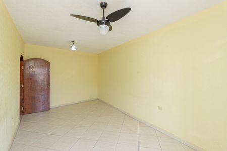 Casa para alugar com 120m², 2 quartos e 2 vagas Casa para alugar com 120m², 2 quartos e 2 vagasQuarto 2