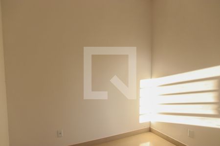 Casa para alugar com 75m², 2 quartos e sem vaga Casa para alugar com 75m², 2 quartos e sem vagaQuarto