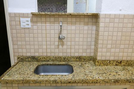 Apartamento para alugar com 65m², 2 quartos e sem vagaCozinha