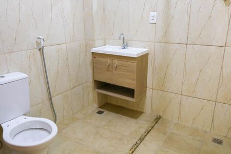 Apartamento para alugar com 65m², 2 quartos e sem vagaBanheiro