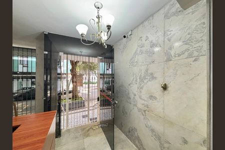 Área comum de apartamento para alugar com 2 quartos, 90m² em Copacabana, Rio de Janeiro