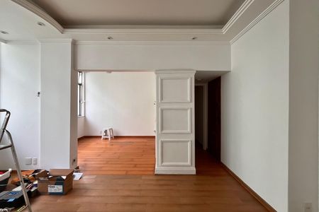 Apartamento para alugar com 90m², 2 quartos e 1 vaga