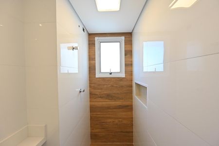 Apartamento à venda com 29m², 1 quarto e sem vaga Apartamento à venda com 29m², 1 quarto e sem vagaBanheiro Social
