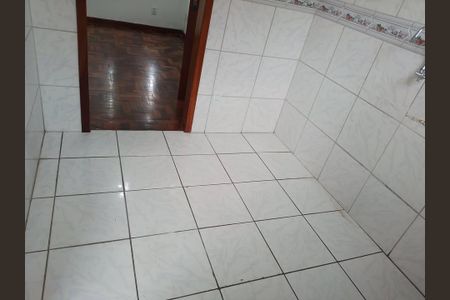 Cozinha de apartamento para alugar com 2 quartos, 52m² em Jardim Itu, Porto Alegre