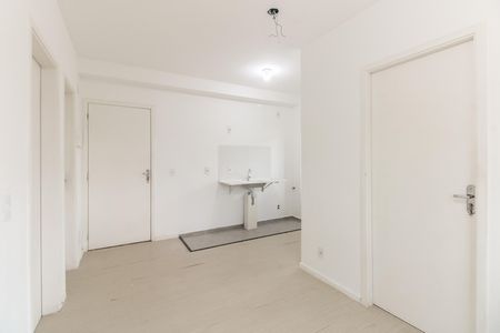 Sala de apartamento para alugar com 2 quartos, 35m² em Chácara Seis de Outubro, São Paulo