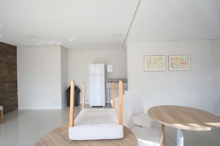 Apartamento à venda com 43m², 2 quartos e 1 vagaÁrea comum - Salão de festas