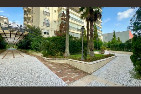 Apartamento para alugar com 224m², 3 quartos e 4 vagas Apartamento para alugar com 224m², 3 quartos e 4 vagasÁrea comum
