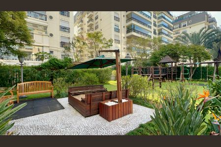 Apartamento para alugar com 224m², 3 quartos e 4 vagas Apartamento para alugar com 224m², 3 quartos e 4 vagasÁrea comum