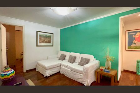 Apartamento para alugar com 224m², 3 quartos e 4 vagas Apartamento para alugar com 224m², 3 quartos e 4 vagasSala de TV