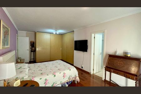Apartamento para alugar com 224m², 3 quartos e 4 vagas Apartamento para alugar com 224m², 3 quartos e 4 vagasSuíte 3