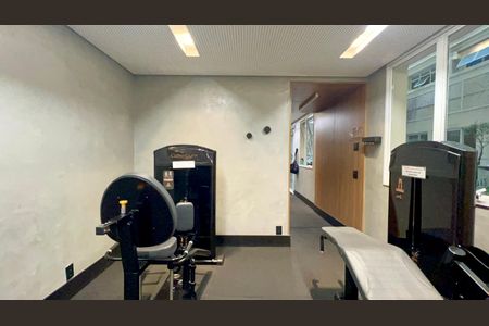 Apartamento para alugar com 224m², 3 quartos e 4 vagas Apartamento para alugar com 224m², 3 quartos e 4 vagasAcademia