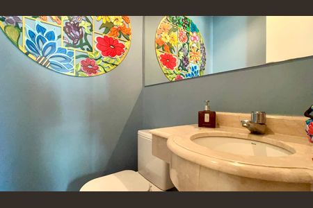Apartamento para alugar com 224m², 3 quartos e 4 vagas Apartamento para alugar com 224m², 3 quartos e 4 vagasLavabo