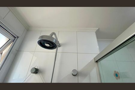 Apartamento para alugar com 224m², 3 quartos e 4 vagas Apartamento para alugar com 224m², 3 quartos e 4 vagasBanheiro da Suíte 2