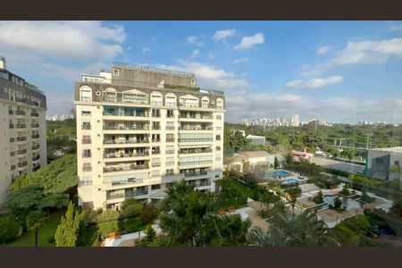 Apartamento para alugar com 224m², 3 quartos e 4 vagas Apartamento para alugar com 224m², 3 quartos e 4 vagasVista da Varanda