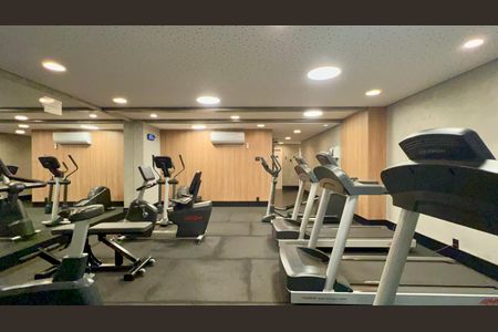 Apartamento para alugar com 224m², 3 quartos e 4 vagas Apartamento para alugar com 224m², 3 quartos e 4 vagasAcademia