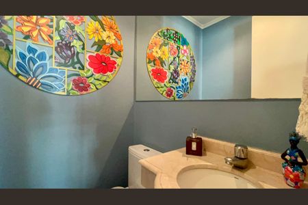 Apartamento para alugar com 224m², 3 quartos e 4 vagas Apartamento para alugar com 224m², 3 quartos e 4 vagasLavabo