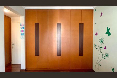 Apartamento para alugar com 224m², 3 quartos e 4 vagas Apartamento para alugar com 224m², 3 quartos e 4 vagasSuíte 1