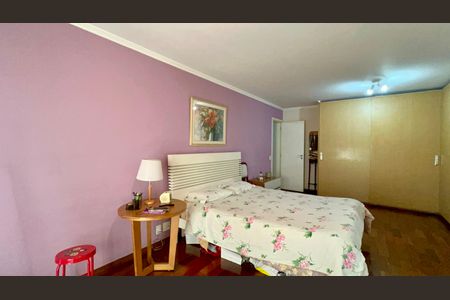 Apartamento para alugar com 224m², 3 quartos e 4 vagas Apartamento para alugar com 224m², 3 quartos e 4 vagasSuíte 3