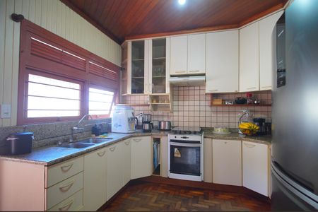 Casa à venda com 250m², 3 quartos e 3 vagasCozinha