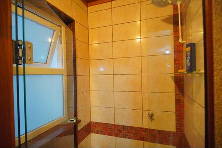 Casa à venda com 250m², 3 quartos e 3 vagasBanheiro da Suíte 3