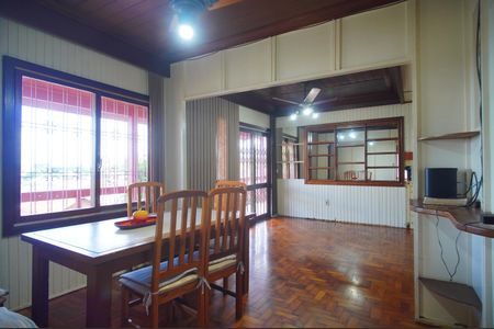 Casa à venda com 250m², 3 quartos e 3 vagasSala de Jantar