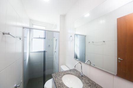 Banheiro Social de apartamento para alugar com 3 quartos, 90m² em Buritis, Belo Horizonte