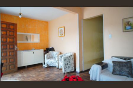 Sala  de casa à venda com 3 quartos, 276m² em Sarandi, Porto Alegre