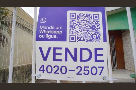 Casa à venda com 276m², 3 quartos e 2 vagasPlaca