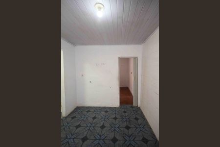 Casa para alugar com 50m², 1 quarto e 1 vaga Casa para alugar com 50m², 1 quarto e 1 vagaSala