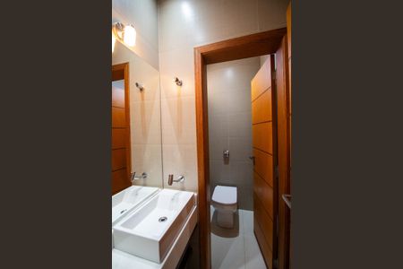 Casa de condomínio para alugar com 385m², 3 quartos e 4 vagas Casa de condomínio para alugar com 385m², 3 quartos e 4 vagasLavabo
