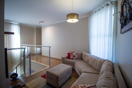 Sala de TV de casa de condomínio para alugar com 3 quartos, 385m² em Parque Esplanada, Votorantim