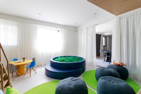 Studio para alugar com 29m², 1 quarto e sem vaga Studio para alugar com 29m², 1 quarto e sem vagaBrinquedoteca