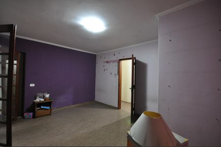 Casa para alugar com 250m², 2 quartos e 2 vagasSuíte 2