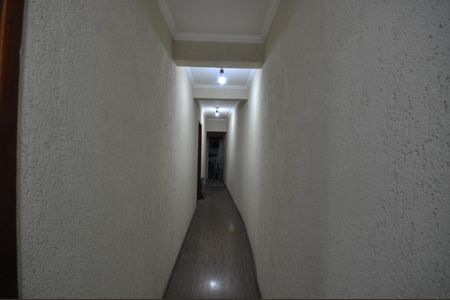 Casa para alugar com 250m², 2 quartos e 2 vagasCorredor