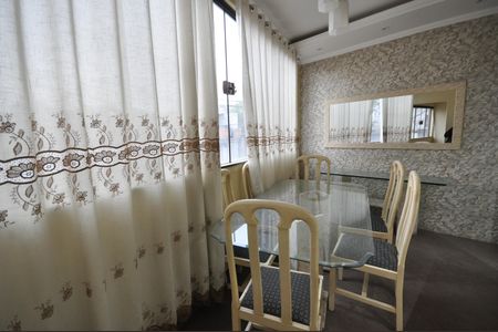 Casa para alugar com 250m², 2 quartos e 2 vagasCopa