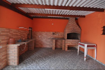 Casa para alugar com 250m², 2 quartos e 2 vagasChurrasqueira