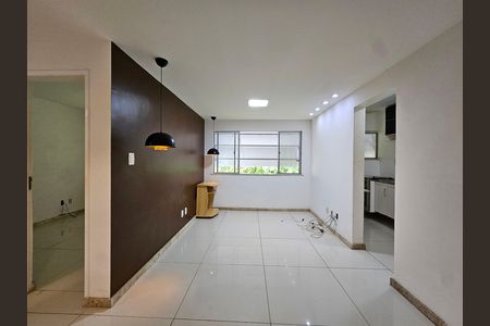 Sala de apartamento para alugar com 2 quartos, 60m² em Boca do Rio, Salvador