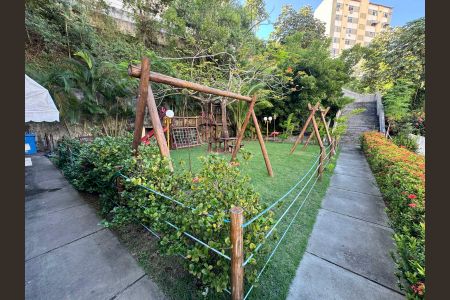 Apartamento para alugar com 60m², 2 quartos e 1 vagaplayground infantil 
