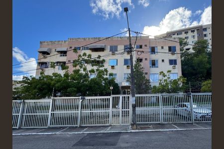 Apartamento para alugar com 60m², 2 quartos e 1 vagafachada 